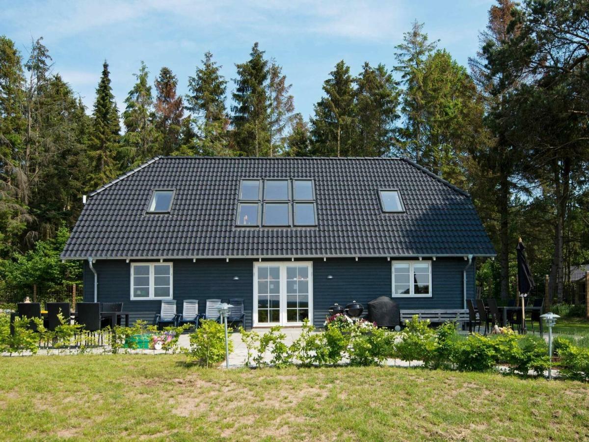 10 Person Holiday Home In Glesborg Екстериор снимка